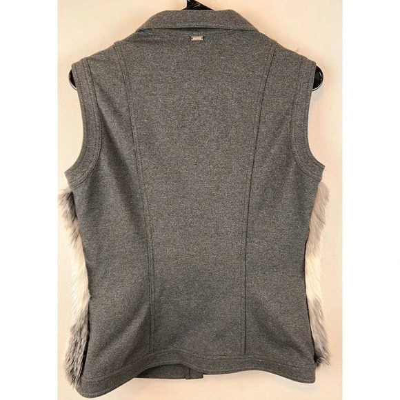 St John Women’s fur zip front vest size P - Picture 5 of 16
